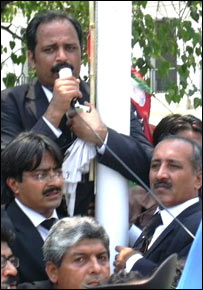  فائل فوٹو: وکلاء لال مسجد میں ہلاکتوں پر احتجاج کرتے ہوئے