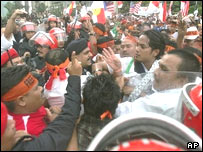 تظاهرات ضد آمريکايی در کوالالامپور