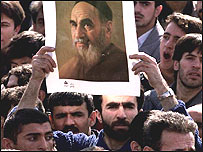 پس از مرگ آيت الله خمينی سياست خارجی جمهوری اسلامی به سمت عمل گرايی حرکت کرد