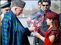 کرزى په پاکستان کې 