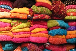 Indian Saris, picture courtesy of Chaminda Wijetilleke on Flickr