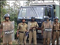 Sri Lanka police is accused by EPDP of failing to take action against the abductions