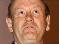 لندن میٹرو پولیٹن پولیس کے سابق سربراہ لارڈ سٹیونز 