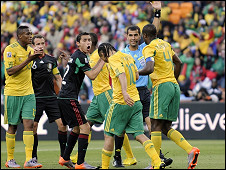 مباراة المكسيك وجنوب افريقيا