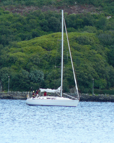 Yacht at Tarbert