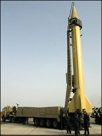 موشک بالستيک شهاب 3 - عکس از ايسنا