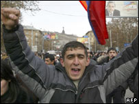 Ermenistan'da protesto mitingi