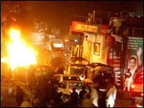 کراچی دھماکے (فائل فوٹو)