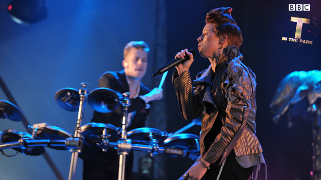La Roux
