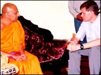 Solheim with the Malwatte Nayaka Thero