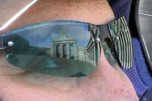 Elizabeth arrived in Brussels in one piece - although the bike does have a few scratches!