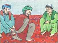 جانباز باز دست های آدم خان را باز می کند.