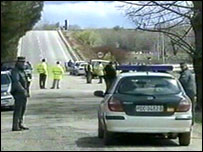 Поліція на місці, де знайдено бомбу