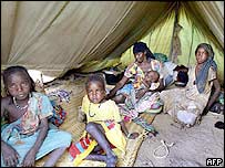 Çad'daki mülteci kamplarında yaşayan Darfurlular
