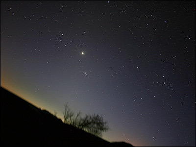 زهره، خوشه پروین و دیگر صور فلکی زمستانی