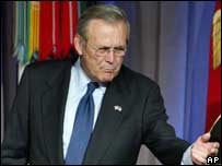 O secretário de Defesa dos Estados Unidos, Donald Rumsfeld