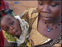 Nijerli bir anne ve çocuğu
