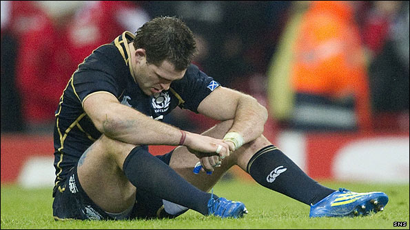 Dejection for Scotland's Sean Lamont