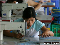 Trabalhadora em fábrica chinesa