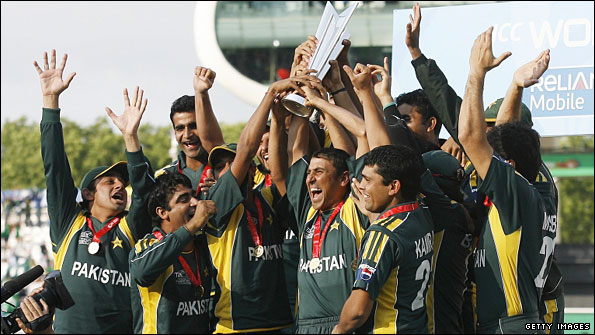 Pakistan celebrate their World Twenty20 win