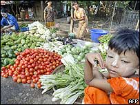 Tržnice v barmském hlavním městě Rangúnu, ilustrační foto
