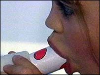 Vapores de produtos de limpeza aumentam risco de asma