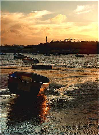 Autumnal sunset at Instow