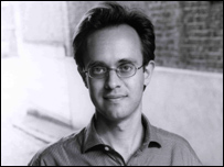 Daniel Litvin escreveu o livro Empires of Profit: commerce, conquest and corporate responsibility