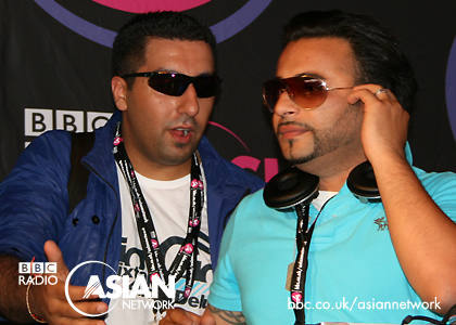 Dipps and Ameet played back to back in the mixtent at London Mela 2009