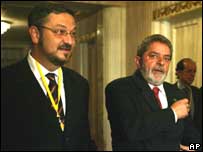 O ministro Antonio Palocci e o presidente Lula em Nova York nesta quarta-feira 