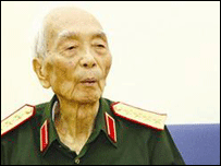 Đại tướng Võ Nguyên Giáp hôm 2/7 (ảnh của Tiền Phong)