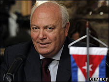 Miguel Ángel Moratinos, canciller español, durante su visita a La Habana