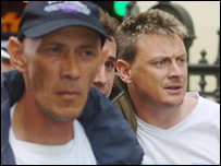 Dave Pyke e Jason Hatch depois de deixarem o Palácio de Buckingham