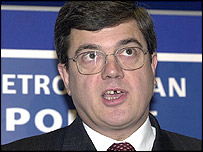 Peter Clarke, chefe da polícia antiterrorismo britânica