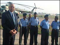 کالين پاول در سريلانکا