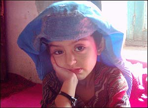 دخترک افغان