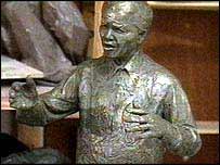 Model of the Nelson Mandela statue