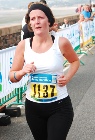 1137 - 03:54:10 - Ozannes Guernsey 