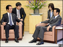 Bộ trưởng Võ Hồng Phúc hội kiến thủ tướng Nhật Taro Aso