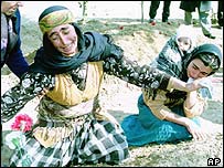 Dağlık Karabağ'da ağıt yakanlar