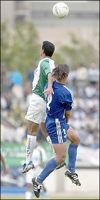 بازی تيم استقلال اهواز در برابر تيم پاس