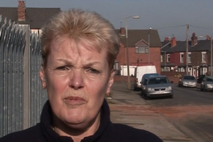 Linda believes that traditional working class values have completely broken down. She looks back to the days when she remembers people had strong moral values.