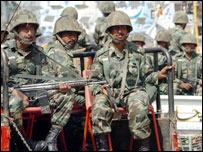  فوجی اہلکار 