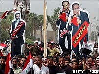 Irak'ta Amerikan işgalini protesto eden göstericiler