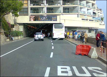 Entering the tunnel, Monte Carlo