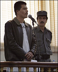 پرویز کامبخش در دادگاه