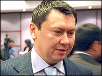 Роҳат Алиев(zonakz.net интернет саҳифасидан олинган сурат)