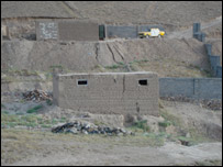 د عباس ټکسي