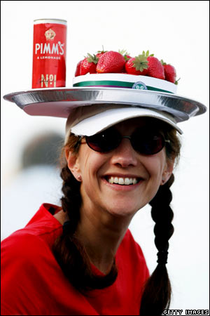 Wimbledon_spectator