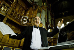 Barry Cheetham, who hopes to put together an internet choir